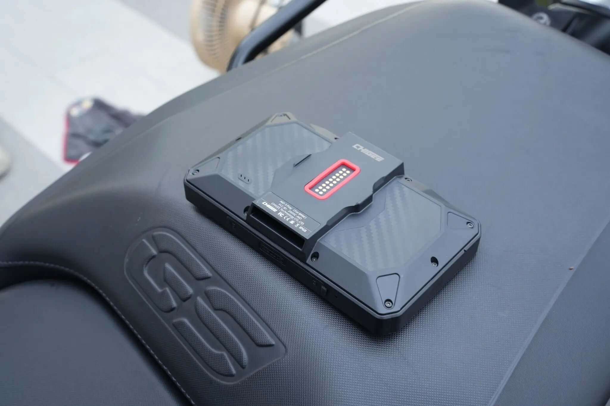 AIO 5 Play BMW Edition Chigee - Endurrad.com