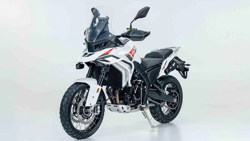 ZXMoto 820X: precio, ficha técnica, versiones y cuándo llega a Italia