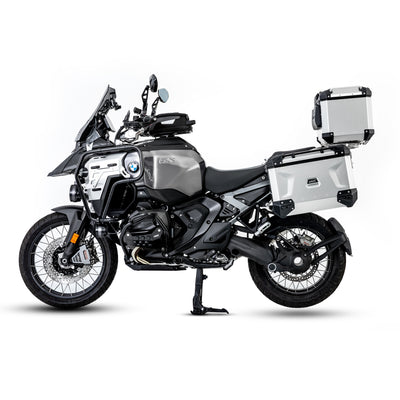 BMW R 1300 GS con valigie laterali e bauletto LOBOO CONQUEROR in alluminio argento, vista laterale sinistra