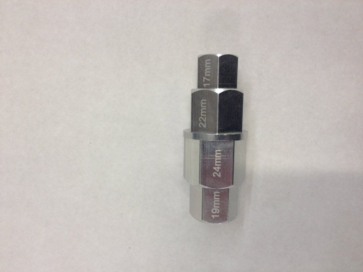 Chiave esagonale univ.perno ruota anteriore | 08 - 0610 - r1531 - ENDURRAD