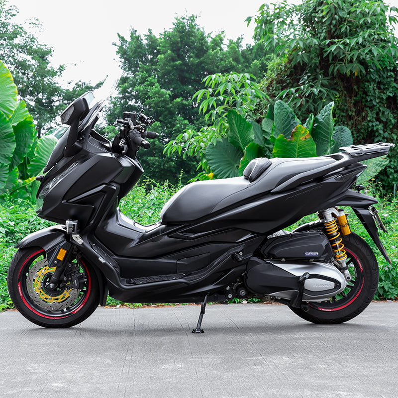 Tiene su scooter en lugar de carenados