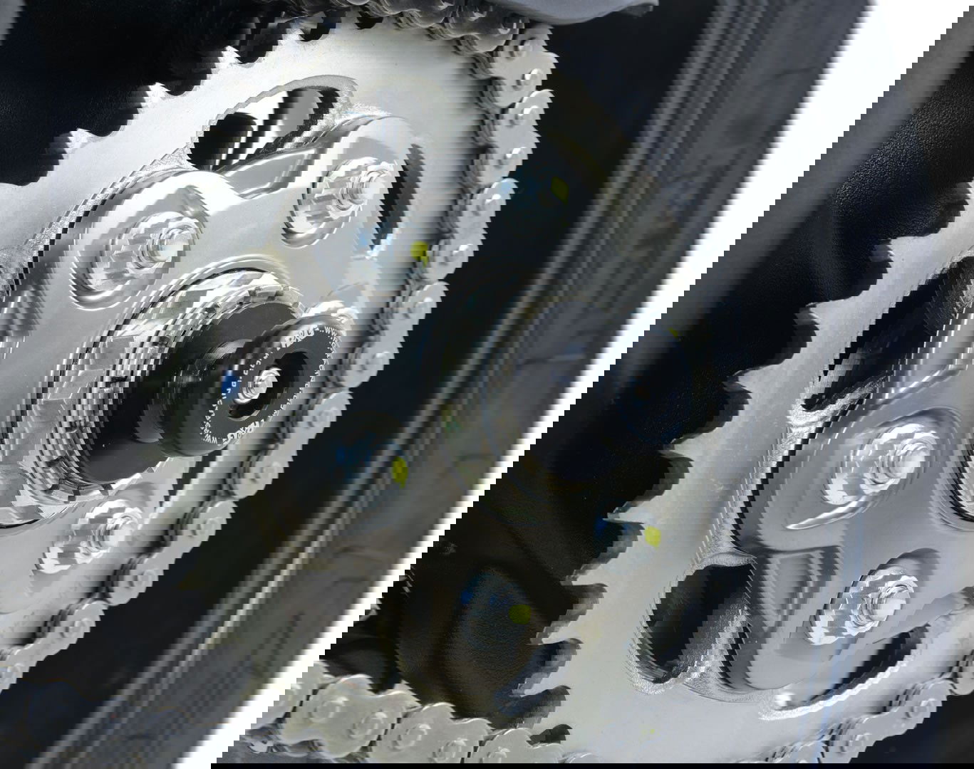 cursori perno ruota post. Ducati 1098 / 1198 / 1098 Streetfighter / Streetfighter V4 '20- / 1199, 1299, V4 (S), V4R '19- Panigal