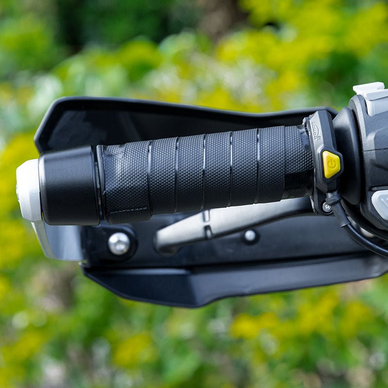 Copri manopola LOBOO H80 sul manubrio con il modulo di protezione sul cavo