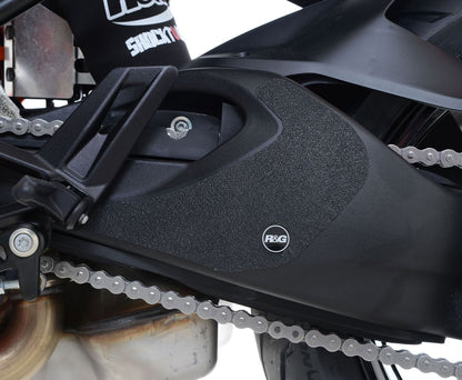 Kit 1pz.adesivi anti-scivolo paratacco KTM Super Duke GT [R] '17-'19 - lato sinistro del forcellone - nero