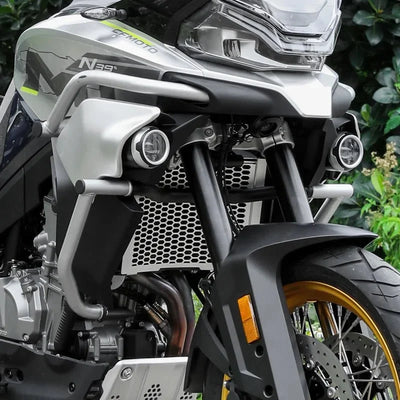 Protezione radiatore LOBOO per CFMOTO 800MT – dettaglio 4