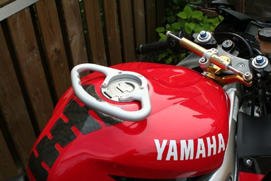 Maniglia serbatoio moto Yamaha a 5 viti