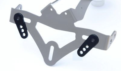 Piastrine universali montaggio / supporto targa