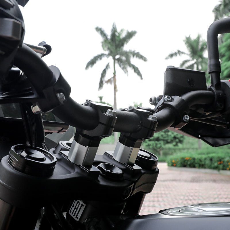 Elevador de manillar LOBOO Black para KTM Adventure y Husqvarna - Endurrad.com