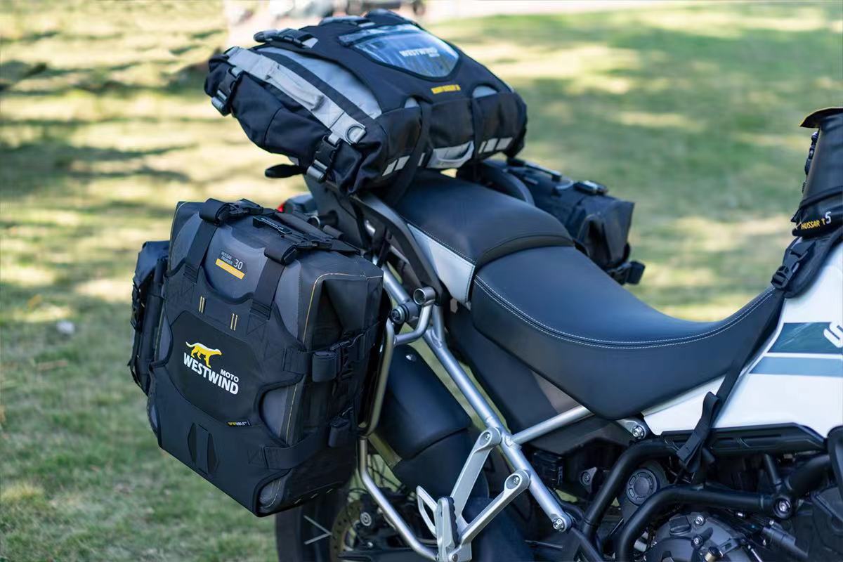 Set Portapacchi TRIUMPH TIGER 900/850 - Telaietti Laterali in Acciaio per Borse Morbide - ENDURRAD