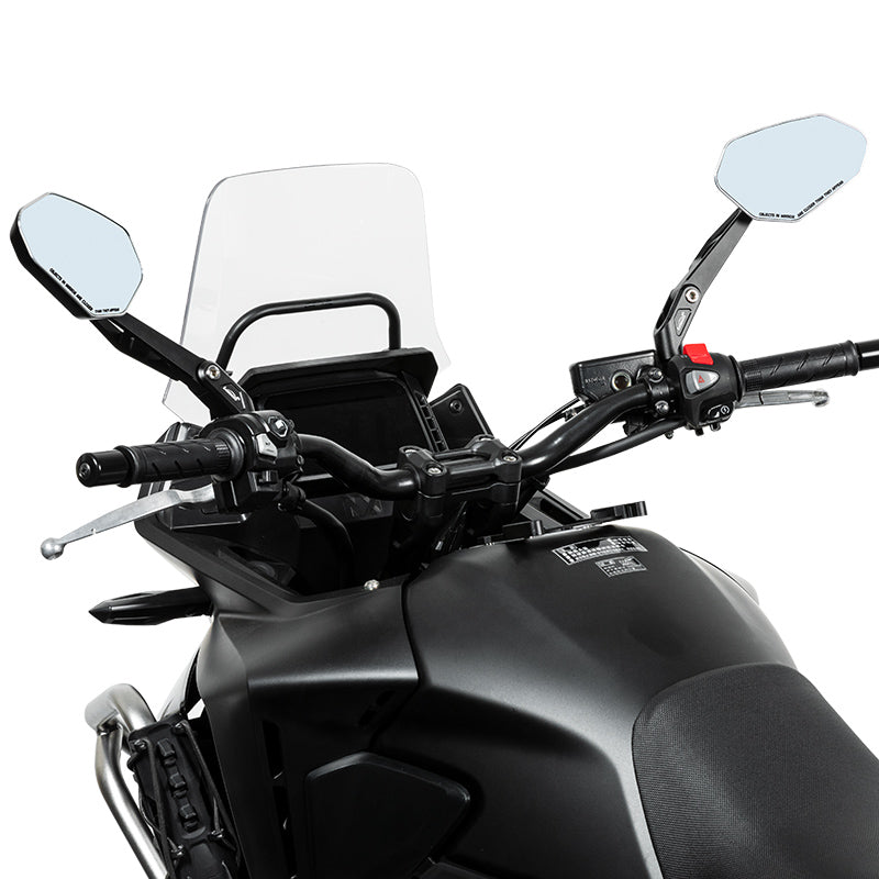 Specchietto LOBOO RM03 montato sul lato sinistro di una moto adventure